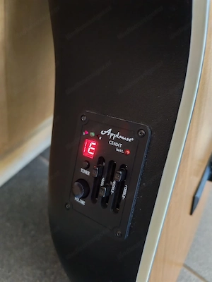 Ovation Applause  Bild 3