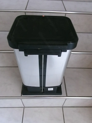 Mülleimer + Papierbox  Bild 5
