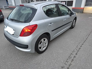 Peugeot  207 1.4 Bild 3