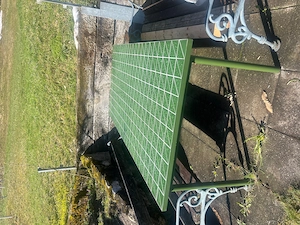 Gartentisch