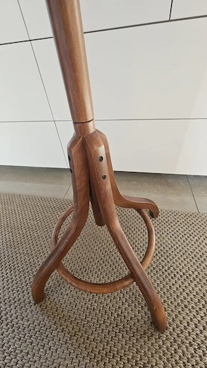 Bugholz Garderobenständer   Kleiderständer im Thonet Stil 