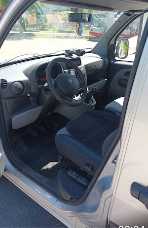 Fiat Doblo mit Motorschaden