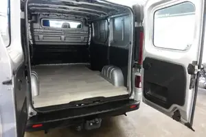 Opel Vivaro Bild 15