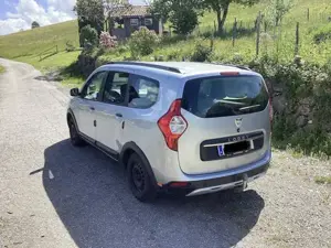 Dacia Lodgy Blue dCi 115 Celebration Bild 4