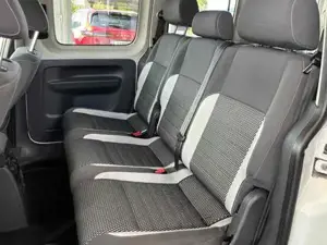 VW Caddy Bild 11