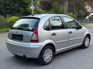 Citroen C3 1.4 NUR 76.000 Km TÜV NEU 2.Besitz Bild 3