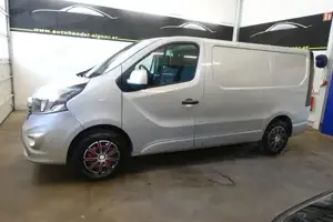 Opel Vivaro Bild 13