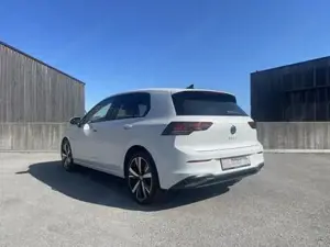 VW Golf Bild 2