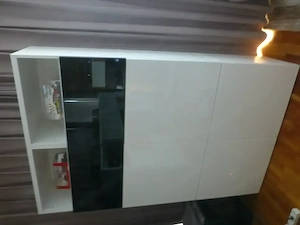 Ikea Besta Lappviken Hochregal Weiß und Vitrinengläser Schwarz Soft Close Bild 2