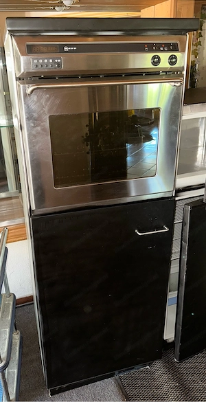 Kühlschrank-Backofen-Kombi Bosch & Neff