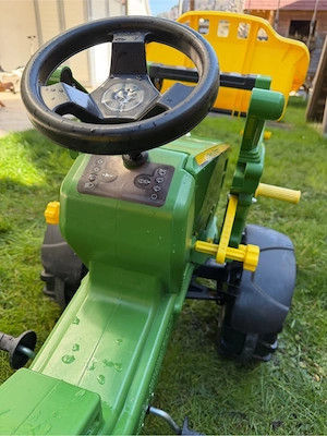 Tret-Traktor John Deere Bild 4