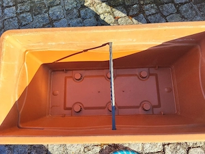 Pflanztrog mit Untersetzer  Bild 2