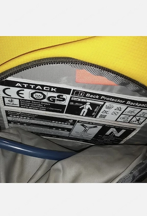 Fahrradrucksack DEUTER Attack Rucksack mit Protektor und Trinksystem  Bild 5