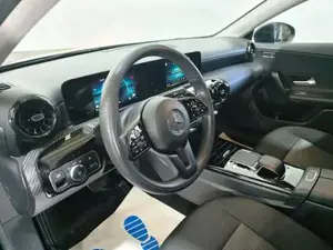 Mercedes-Benz A-Klasse Bild 6