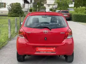 Toyota Yaris Bild 6