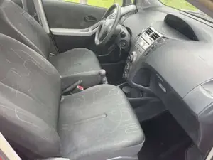 Toyota Yaris Bild 11