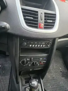 Peugeot 207 Bild 5
