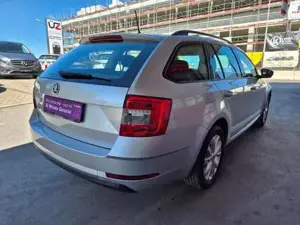Skoda Octavia Bild 9