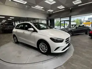 Mercedes-Benz B 200 Bild 19