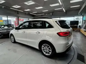 Mercedes-Benz B 200 Bild 3