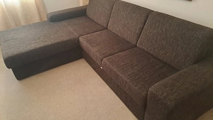 Couch mit Bettfunktion und Stauraum zu verkaufen Bild 4