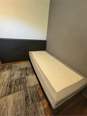 Bett 180x200 