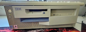 Pentium III 733Mhz plus Iomega Zip LW 100 Bild 2