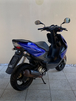 Yamaha Aerox Bild 3