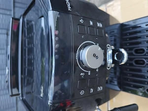 DeLonghi Magnifica S Kaffeevollautomat   WIE NEU Bild 3