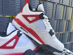 Air Jordan 4 Retro  Red Cement    Gr. 42 (US 8.5)   NEU & OVP Bild 2