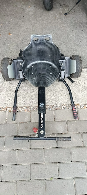 Hoverboard mit Sitz und Ladegerät  Bild 5