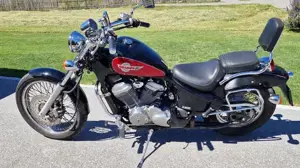 Verkaufe Honda Shadow VT 600 CP - top Zustand inklusive Service 202604 und Pickerl bis 202704 Bild 8