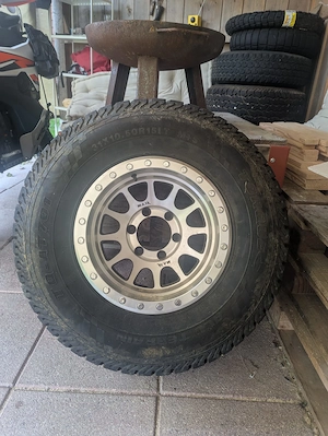31x10.5 R15 LT AT M+S Reifen & Felgen Bild 8