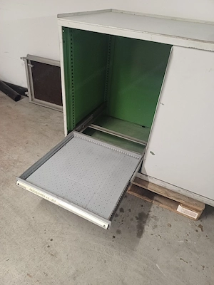 werkzeugschrank  Bild 4