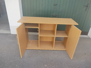 verkaufe stabilen Aquarium unterschrank 120 cm