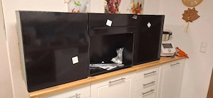 3 neue schwarze Küchenoberschränke noch Folie drauf