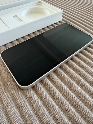 Apple iPhone 13 128GB Bild 6
