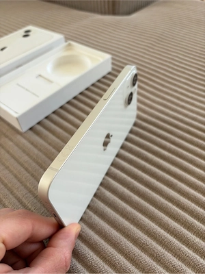 Apple iPhone 13 128GB Bild 2