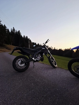 Gilera SMT 50 Bild 2