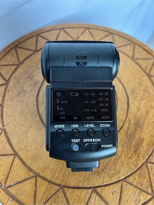 Sony Blitzgerät Bild 2