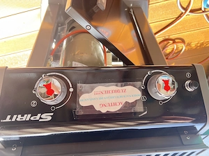 Weber Gasgrill Spirit , 2 flammig neuwertig  Bild 2