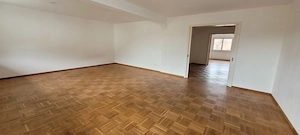helle, große Stadtwohnung Bild 2