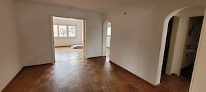 helle, große Stadtwohnung Bild 5