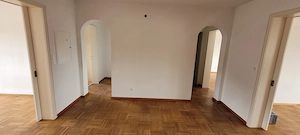 helle, große Stadtwohnung Bild 6
