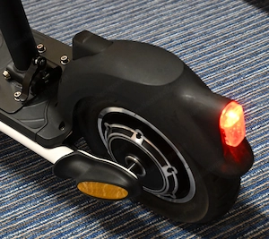 E-Scooter MF1 DES02 mit Sitz (entfernbar) 48V 10,4 AH E-Roller Bild 9