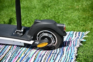 E-Scooter MF1 DES02 mit Sitz (entfernbar) 48V 10,4 AH E-Roller Bild 6