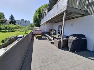 Doppelhaushälfte mit Einliegerwohnung zu verkaufen  Bild 2