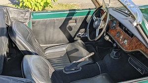 Triumph Spitfire Mk IV, Bj. 1972   British Racing Green, rostfrei, frisch vorgeführt Bild 9
