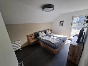 Doppelhaushälfte mit Einliegerwohnung zu verkaufen  Bild 7