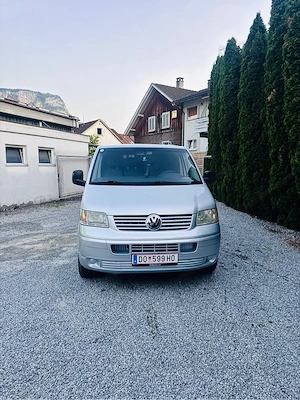 VW Transporter T5 Bild 10